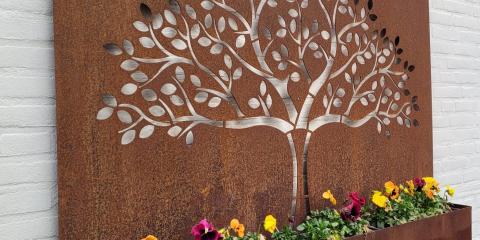 Plantenbak aan de wand