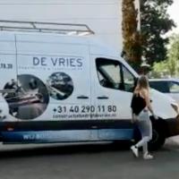 Britt de Vries verzorgt transport gereed werk